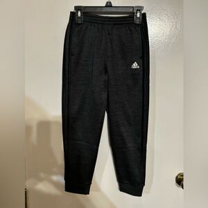 Boys Sz 7. Adidas Sweatpants